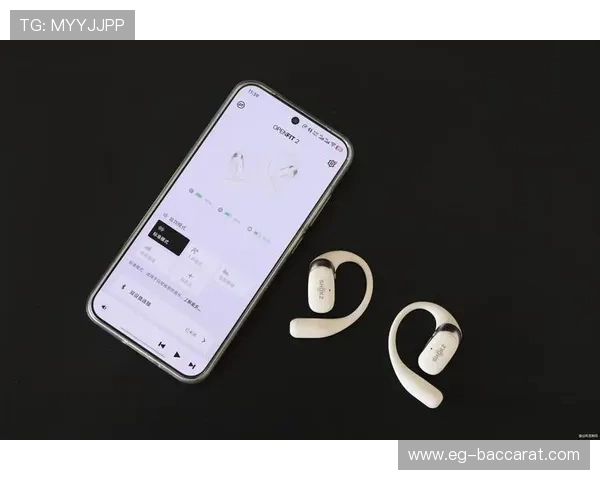 一款兼具有线与无线功能的多模式游戏耳机全面解析